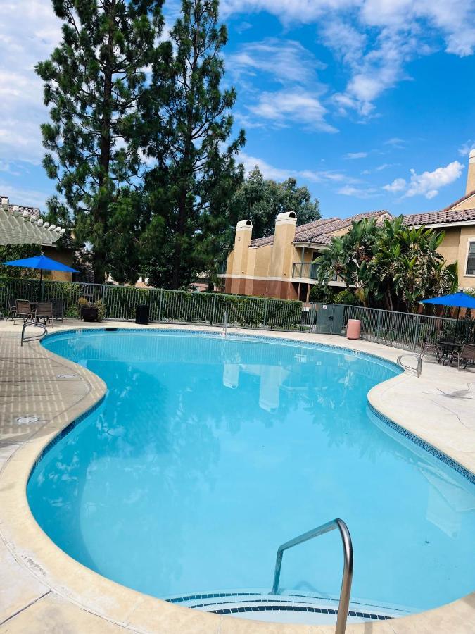 Stylish 2 Bedroom Near Ontario Airport Fontana Kültér fotó